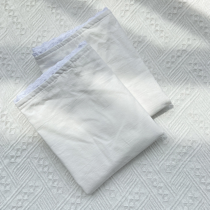 91家纺网 家纺一手货源 找家纺 卡奥家纺 2025新款A类纯棉色织枕套单枕套枕套单件 白青年