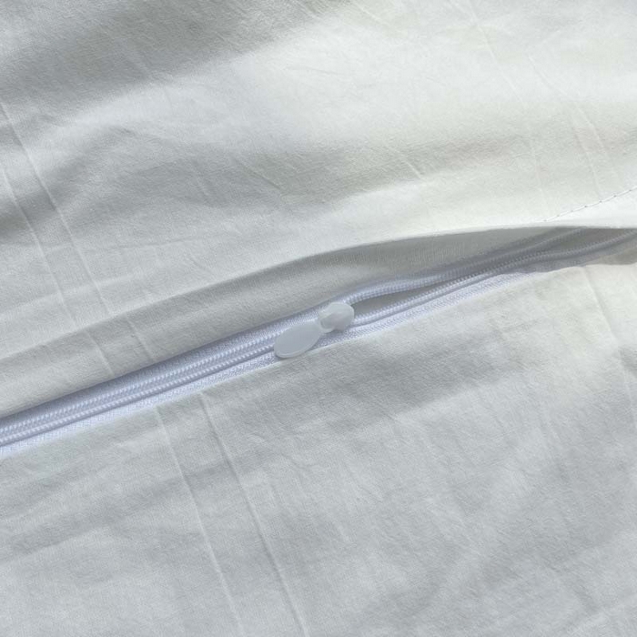 91家纺网 家纺一手货源 找家纺 卡奥家纺 2025新款A类纯棉色织枕套单枕套枕套单件 白青年