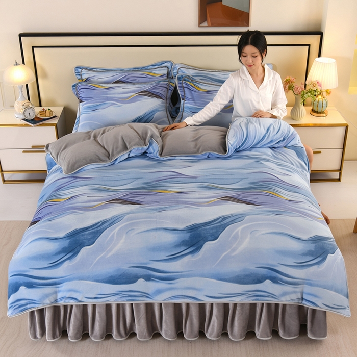 91家纺网 家纺一手货源 找家纺 望淮 2025新款230g印花金貂绒牛奶绒四件套 水墨江南