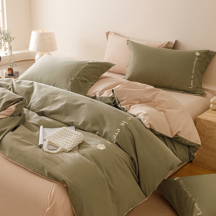 91家纺网 家纺一手货源 找家纺 艾莱家纺 2025新款A类新疆长绒棉加厚柔顺磨毛四件套--爱永恒系列 爱永恒-抹茶绿