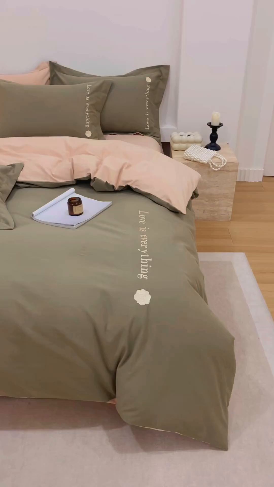 91家纺网 家纺一手货源 找家纺 艾莱家纺 2025新款A类新疆长绒棉加厚柔顺磨毛四件套--爱永恒系列 爱永恒-抹茶绿