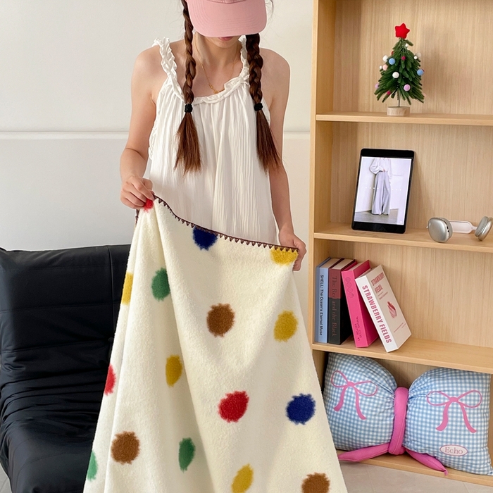 91家纺网 家纺一手货源 找家纺 （总）晚爱家纺（原晚安家居） 2025新款跨境暖羊绒双面绵羊绒沙发毯多功能盖毯