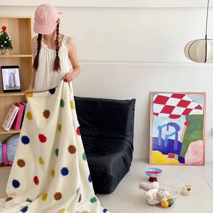 91家纺网 家纺一手货源 找家纺 （总）晚爱家纺（原晚安家居） 2025新款跨境暖羊绒双面绵羊绒沙发毯多功能盖毯