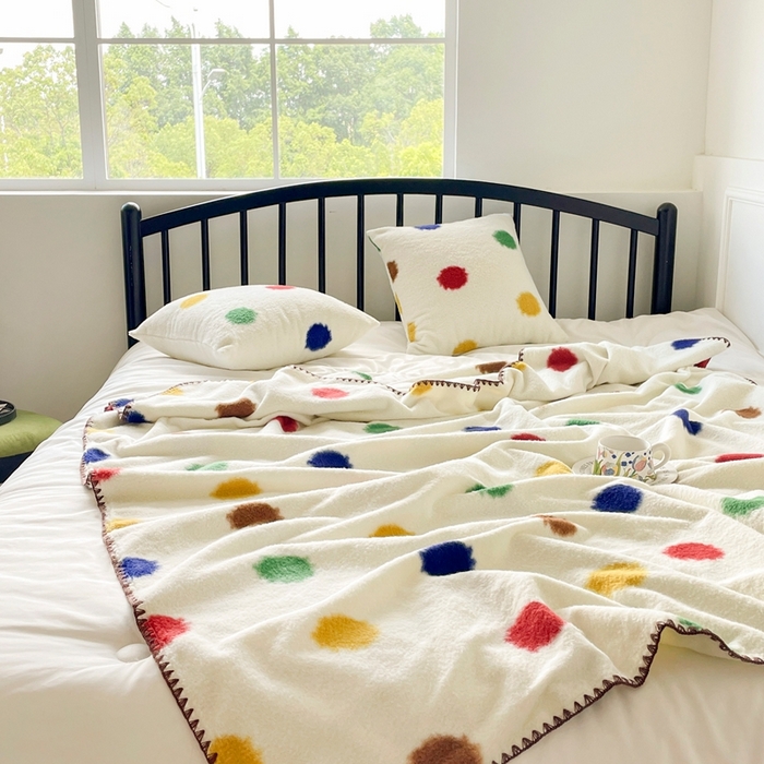 91家纺网 家纺一手货源 找家纺 （总）晚爱家纺（原晚安家居） 2025新款跨境暖羊绒双面绵羊绒沙发毯多功能盖毯