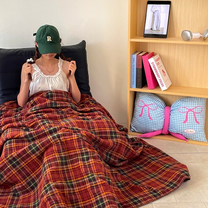 91家纺网 家纺一手货源 找家纺 （总）晚爱家纺（原晚安家居） 2025新款跨境暖羊绒双面绵羊绒沙发毯多功能盖毯