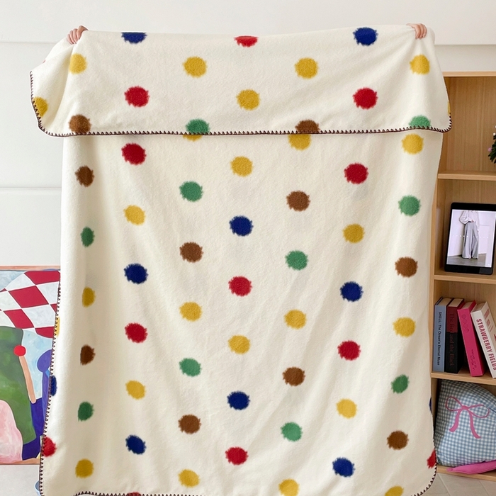 91家纺网 家纺一手货源 找家纺 晚爱家纺（原晚安家居） 2025新款跨境暖羊绒双面绵羊绒沙发毯多功能盖毯 彩波点