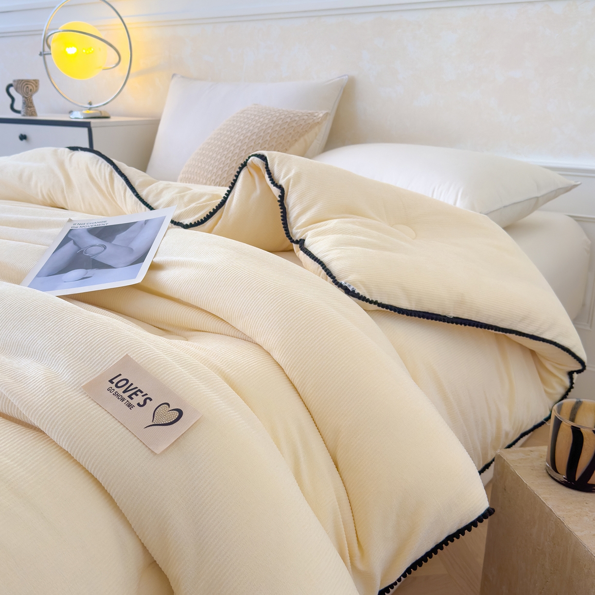 91家纺网 家纺一手货源 找家纺 蓝冰家纺 2025新款保暖雪尼绒大豆被冬被被子被芯 奶白色