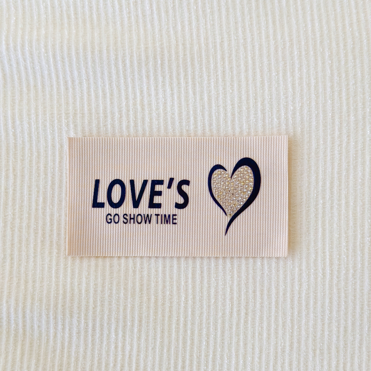 91家纺网 家纺一手货源 找家纺 蓝冰家纺 2025新款保暖雪尼绒大豆被冬被被子被芯 奶白色