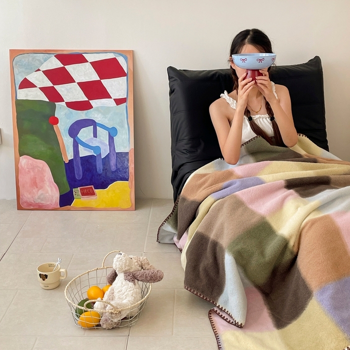 91家纺网 家纺一手货源 找家纺 晚爱家纺（原晚安家居） 2025新款跨境暖羊绒双面绵羊绒沙发毯多功能盖毯 糖块