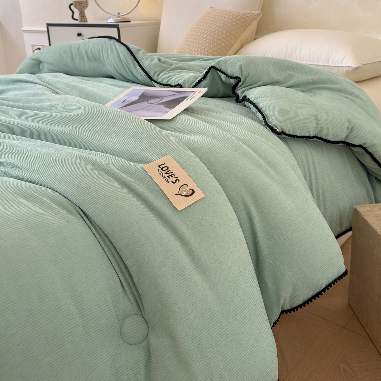 91家纺网 家纺一手货源 找家纺 蓝冰家纺 2025新款保暖雪尼绒大豆被冬被被子被芯 墨绿色