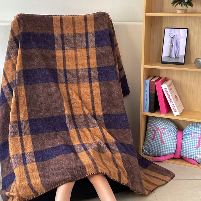 91家纺网 家纺一手货源 找家纺 晚爱家纺（原晚安家居） 2025新款跨境暖羊绒双面绵羊绒沙发毯多功能盖毯 蓝郁