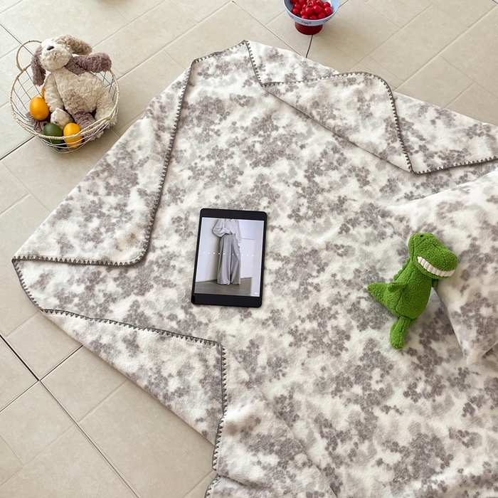 91家纺网 家纺一手货源 找家纺 晚爱家纺（原晚安家居） 2025新款跨境暖羊绒双面绵羊绒沙发毯多功能盖毯 梦幻花园