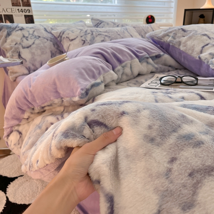 91家纺网 家纺一手货源 找家纺 （总）金爱家 2025新款全消光牛奶绒A类纯色獭兔毛绒立体牛奶绒四件套