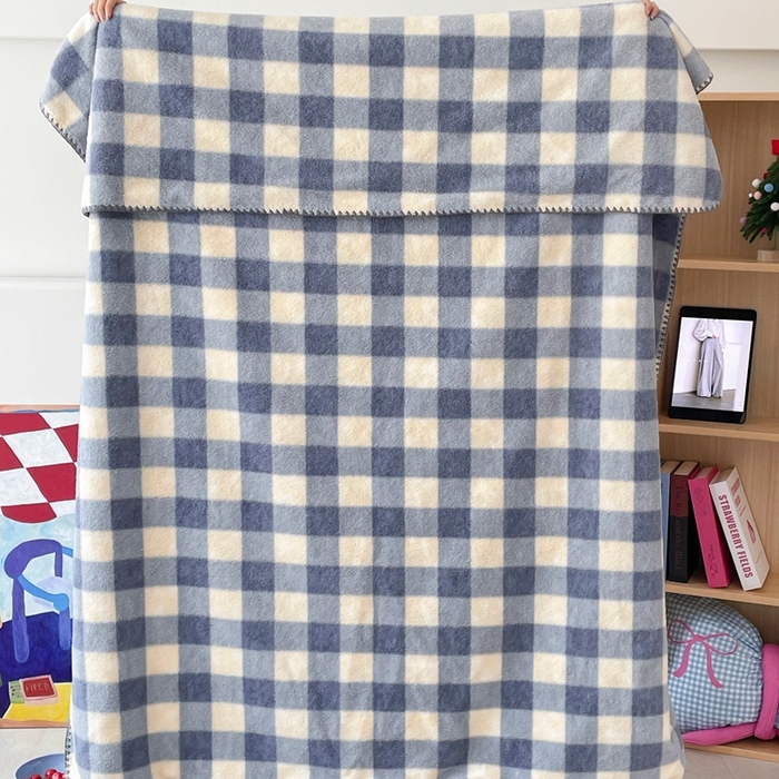 91家纺网 家纺一手货源 找家纺 晚爱家纺（原晚安家居） 2025新款跨境暖羊绒双面绵羊绒沙发毯多功能盖毯 南山蓝