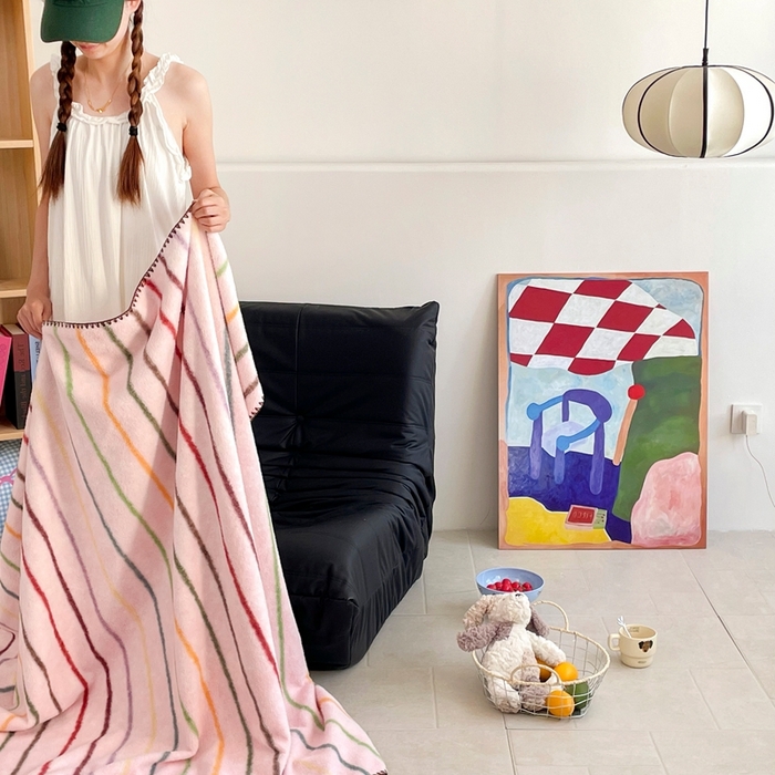 91家纺网 家纺一手货源 找家纺 晚爱家纺（原晚安家居） 2025新款跨境暖羊绒双面绵羊绒沙发毯多功能盖毯 七彩条