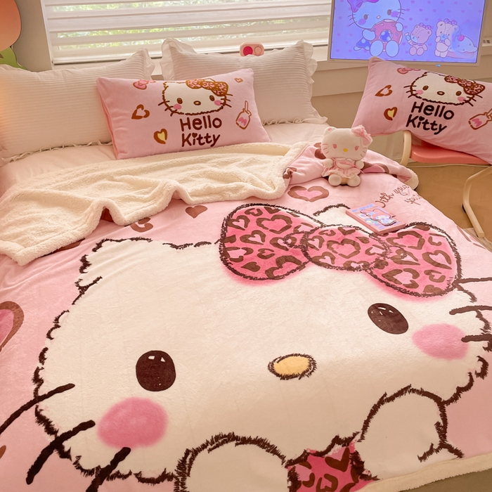 91家纺网 家纺一手货源 找家纺 金爱家 2025新款卡通多功能牛奶绒羊羔绒毛毯 羊羔绒-粉粉豹纹kt