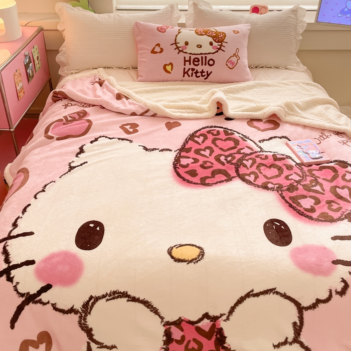 91家纺网 家纺一手货源 找家纺 金爱家 2025新款卡通多功能牛奶绒羊羔绒毛毯 羊羔绒-粉粉豹纹kt