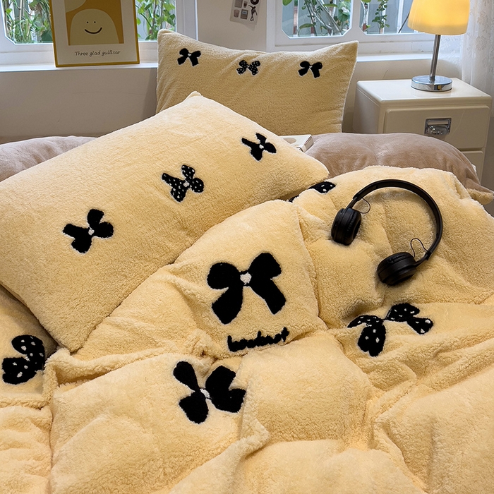 91家纺网 家纺一手货源 找家纺 金爱家 2025新款泰迪绒毛巾绣四件套 泰迪绒-蝴蝶结