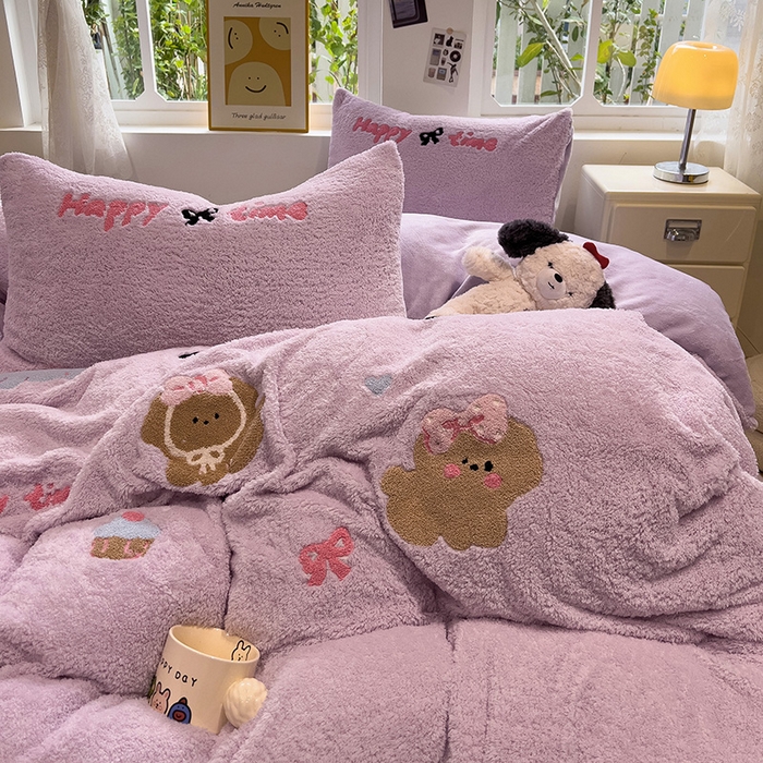 91家纺网 家纺一手货源 找家纺 金爱家 2025新款泰迪绒毛巾绣四件套 泰迪绒-可爱狗