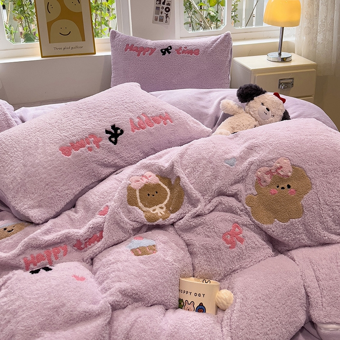 91家纺网 家纺一手货源 找家纺 金爱家 2025新款泰迪绒毛巾绣四件套 泰迪绒-可爱狗