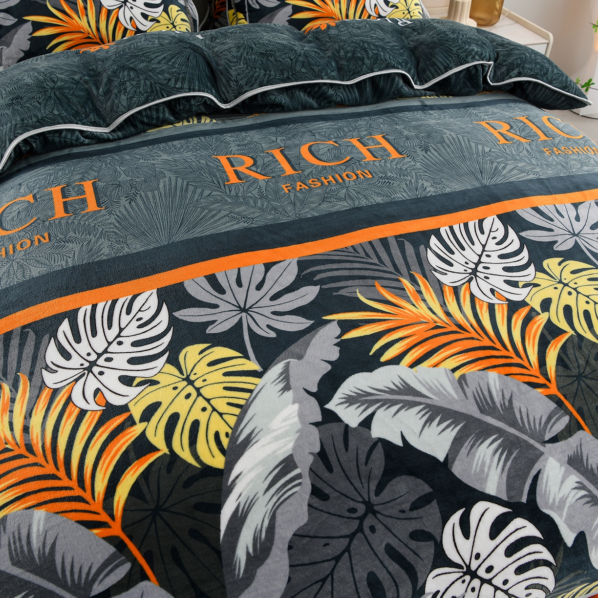 91家纺网 家纺一手货源 找家纺 贝诗梦 2025直播8.5斤高克重牛奶绒金貂法莱绒保暖四件套 长安富贵