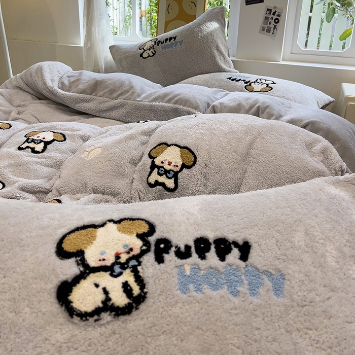 91家纺网 家纺一手货源 找家纺 金爱家 2025新款泰迪绒毛巾绣四件套 泰迪绒-快乐狗