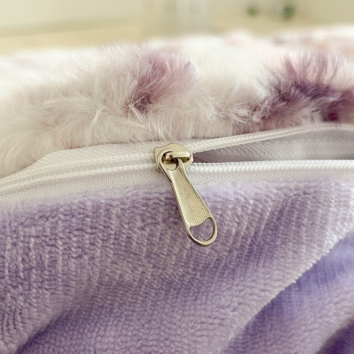 91家纺网 家纺一手货源 找家纺 金爱家 2025新款全消光牛奶绒A类纯色獭兔毛绒立体牛奶绒四件套 大理石紫红