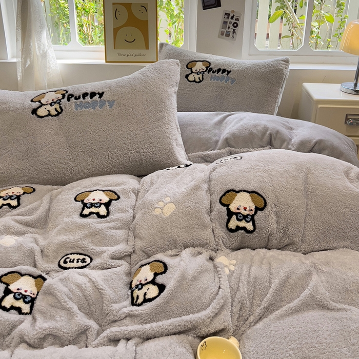 91家纺网 家纺一手货源 找家纺 金爱家 2025新款泰迪绒毛巾绣四件套 泰迪绒-快乐狗