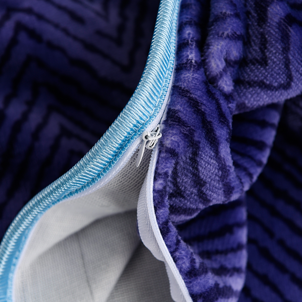 91家纺网 家纺一手货源 找家纺 贝诗梦 2025直播8.5斤高克重牛奶绒金貂法莱绒保暖四件套 冬语