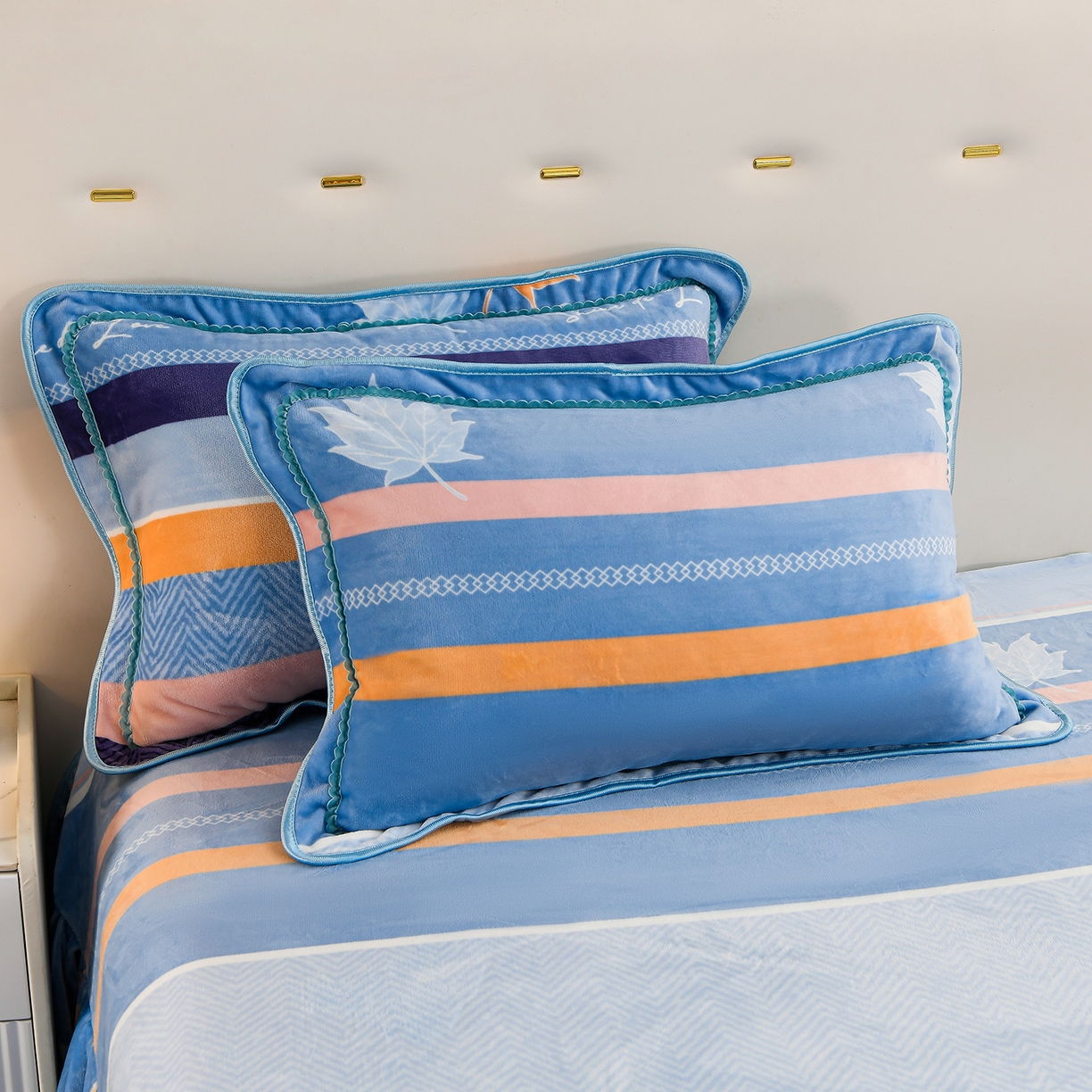 91家纺网 家纺一手货源 找家纺 贝诗梦 2025直播8.5斤高克重牛奶绒金貂法莱绒保暖四件套 冬语