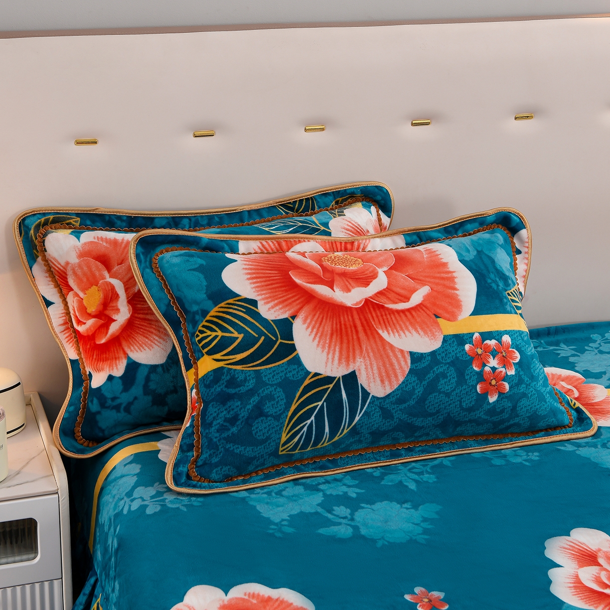 91家纺网 家纺一手货源 找家纺 贝诗梦 2025直播8.5斤高克重牛奶绒金貂法莱绒保暖四件套 繁花似锦