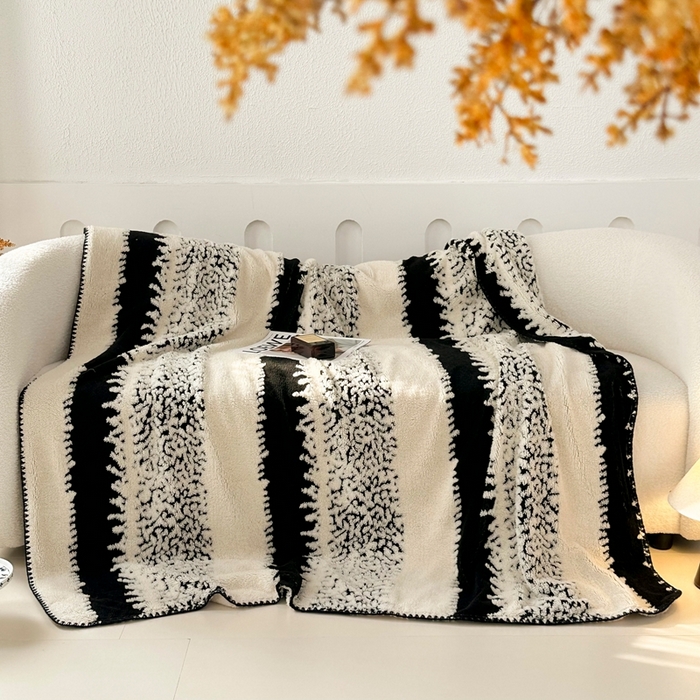 91家纺网 家纺一手货源 找家纺 （总）晚爱家纺（原晚安家居） 2025新款跨境多功能盖毯沙发毯双面印花舒棉绒毛毯