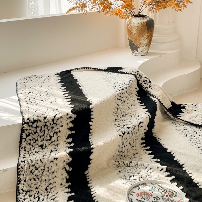 91家纺网 家纺一手货源 找家纺 （总）晚爱家纺（原晚安家居） 2025新款跨境多功能盖毯沙发毯双面印花舒棉绒毛毯