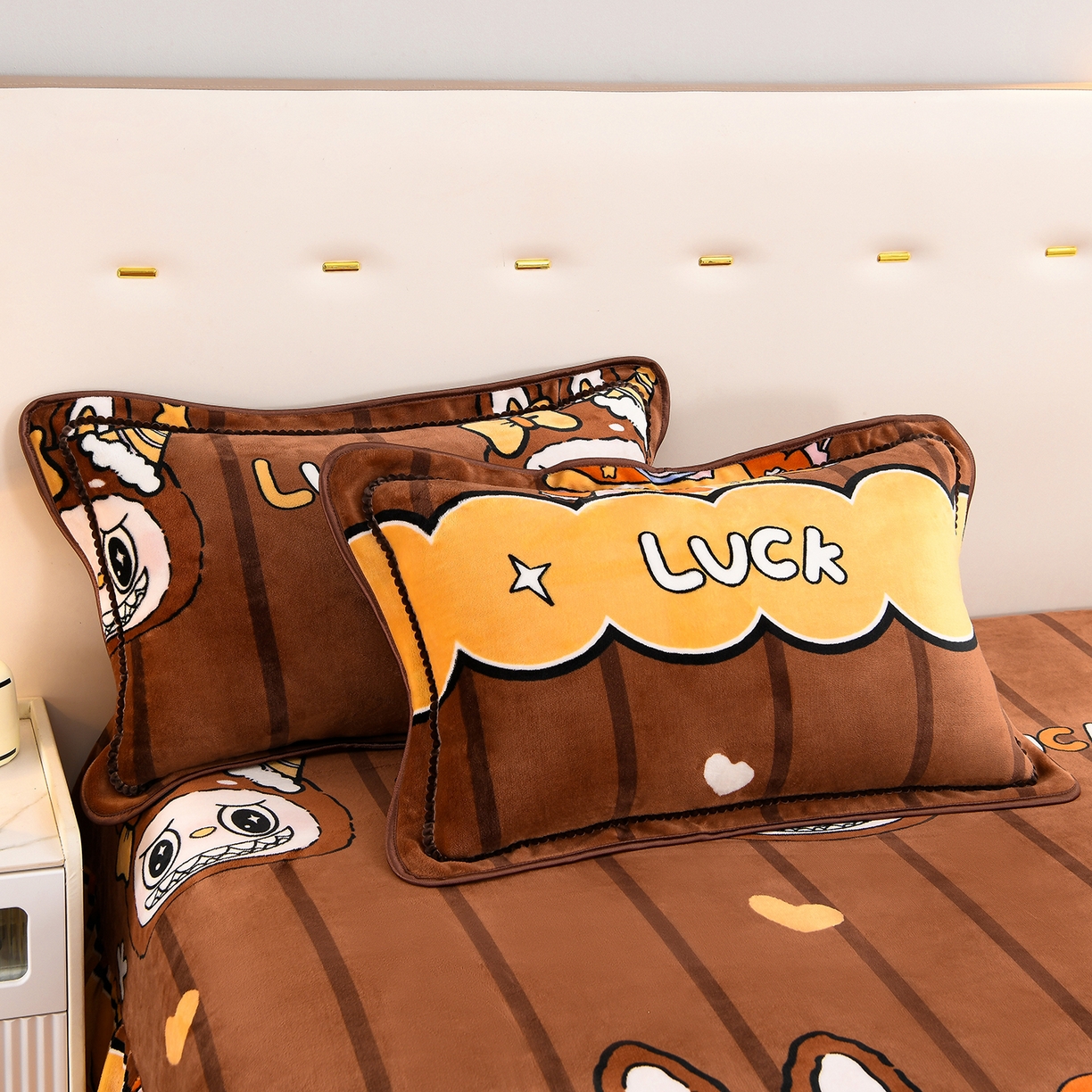 91家纺网 家纺一手货源 找家纺 贝诗梦 2025直播8.5斤高克重牛奶绒金貂法莱绒保暖四件套 幸运兔