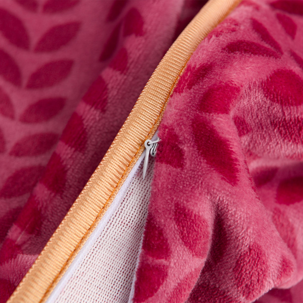 91家纺网 家纺一手货源 找家纺 贝诗梦 2025直播8.5斤高克重牛奶绒金貂法莱绒保暖四件套 郁金香