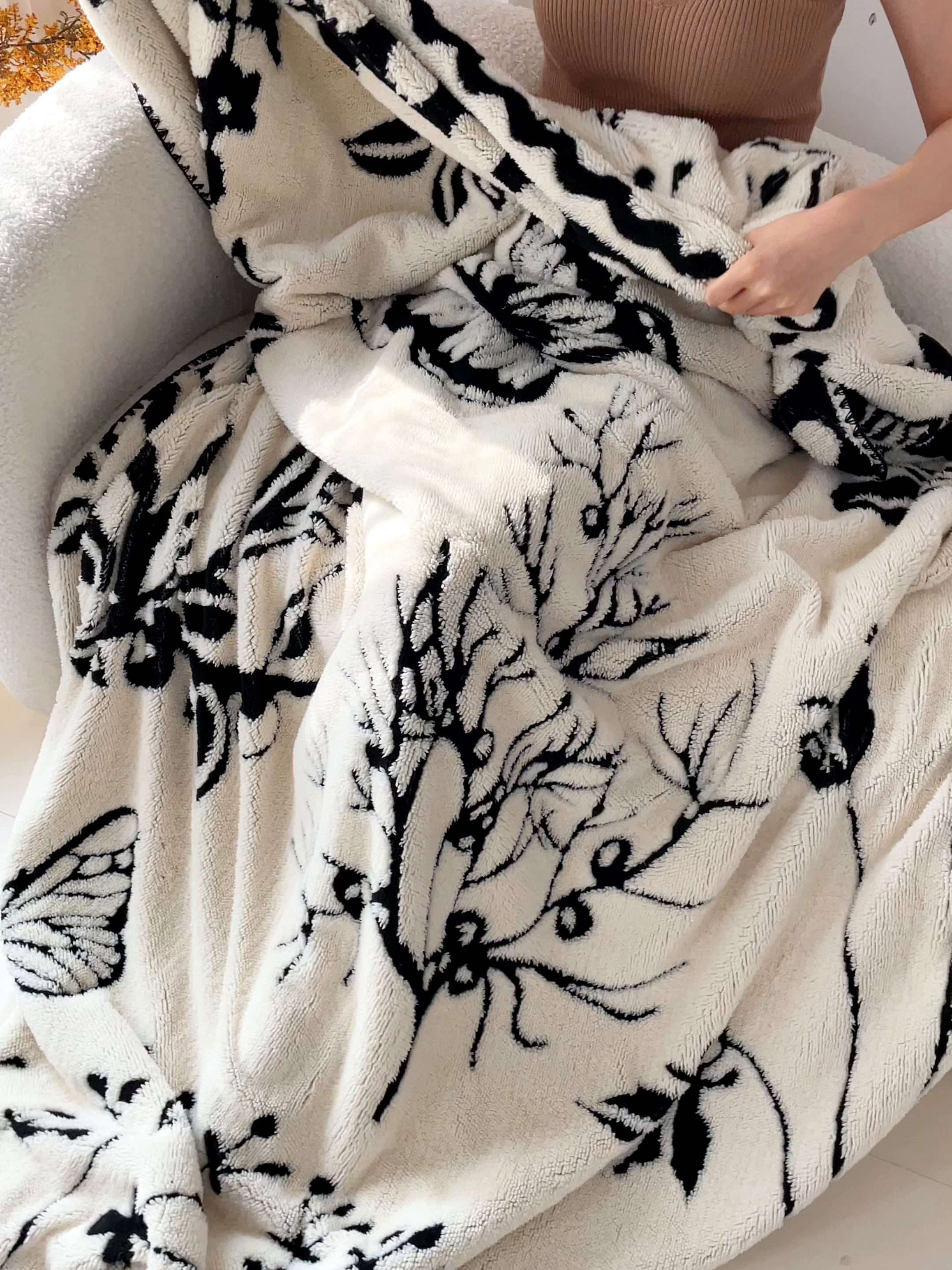 91家纺网 家纺一手货源 找家纺 晚爱家纺（原晚安家居） 2025新款跨境多功能盖毯沙发毯双面印花舒棉绒毛毯 蝴蝶树