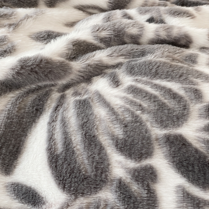 91家纺网 家纺一手货源 找家纺 金爱家 2025新款全消光牛奶绒A类纯色獭兔毛绒立体牛奶绒四件套 兔毛繁花灰色