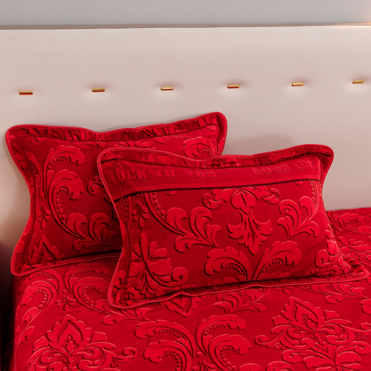 91家纺网 家纺一手货源 找家纺 贝诗梦 2025直播8.5斤高克重牛奶绒金貂法莱绒保暖四件套 甜蜜佳缘