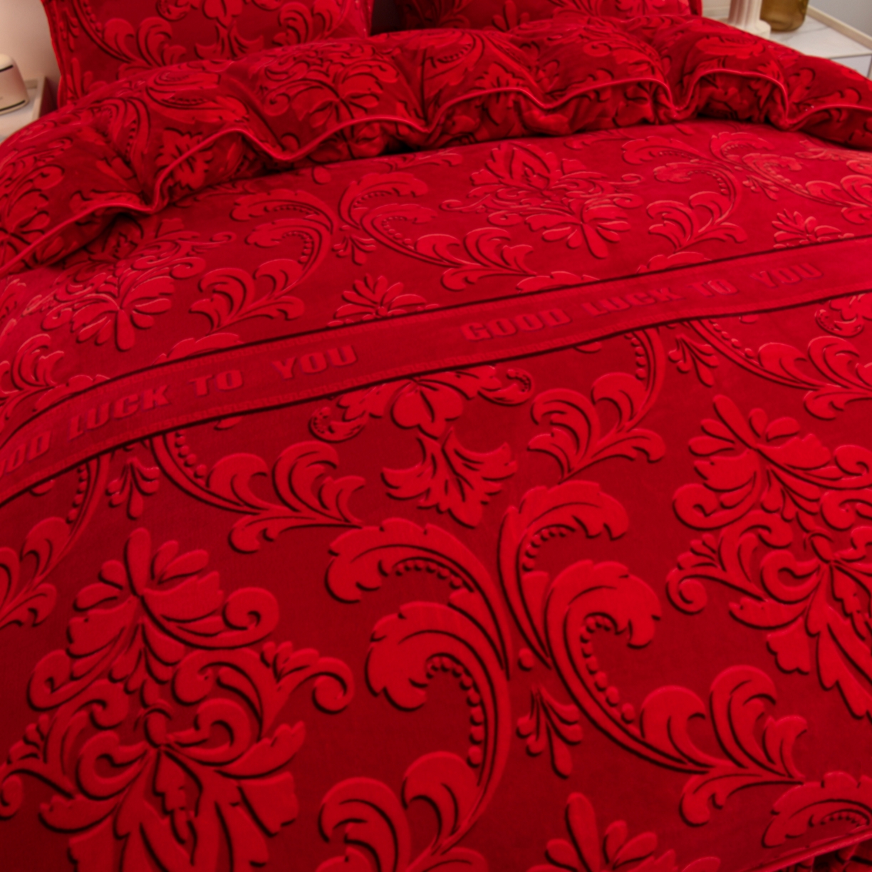 91家纺网 家纺一手货源 找家纺 贝诗梦 2025直播8.5斤高克重牛奶绒金貂法莱绒保暖四件套 甜蜜佳缘