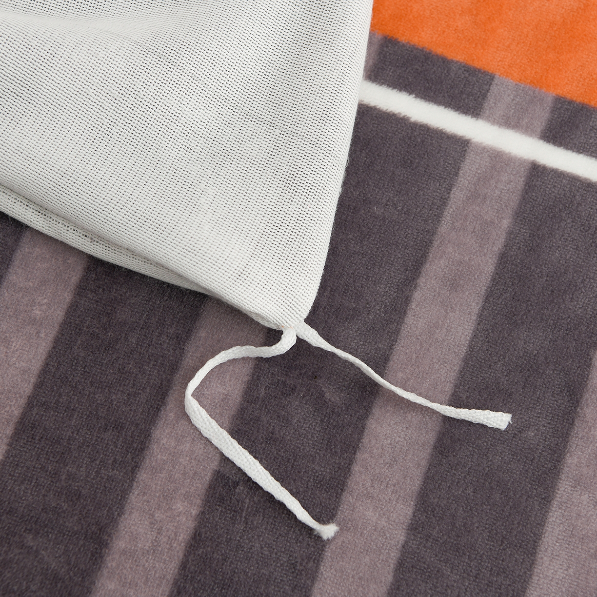 91家纺网 家纺一手货源 找家纺 贝诗梦 2025直播8.5斤高克重牛奶绒金貂法莱绒保暖四件套 一叶知秋