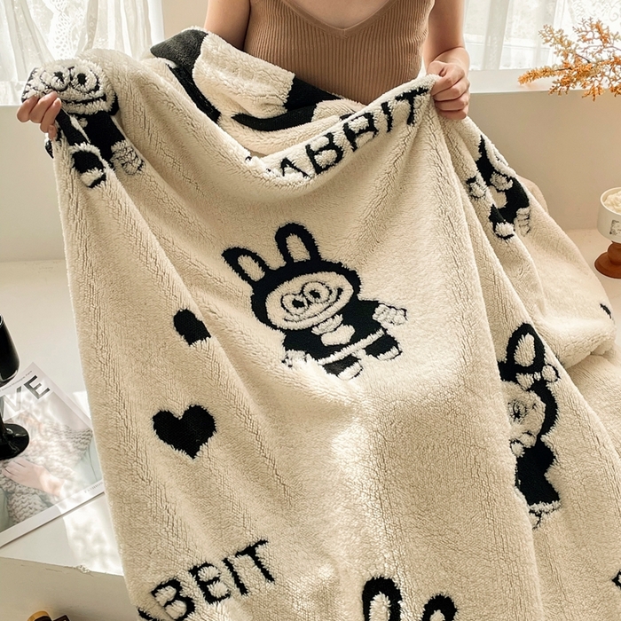 91家纺网 家纺一手货源 找家纺 晚爱家纺（原晚安家居） 2025新款跨境多功能盖毯沙发毯双面印花舒棉绒毛毯 小布布