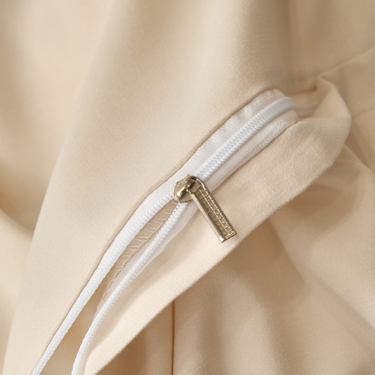 91家纺网 家纺一手货源 找家纺 莱欧纳家纺 2025新款质感多色提花四件套 忆嘉南