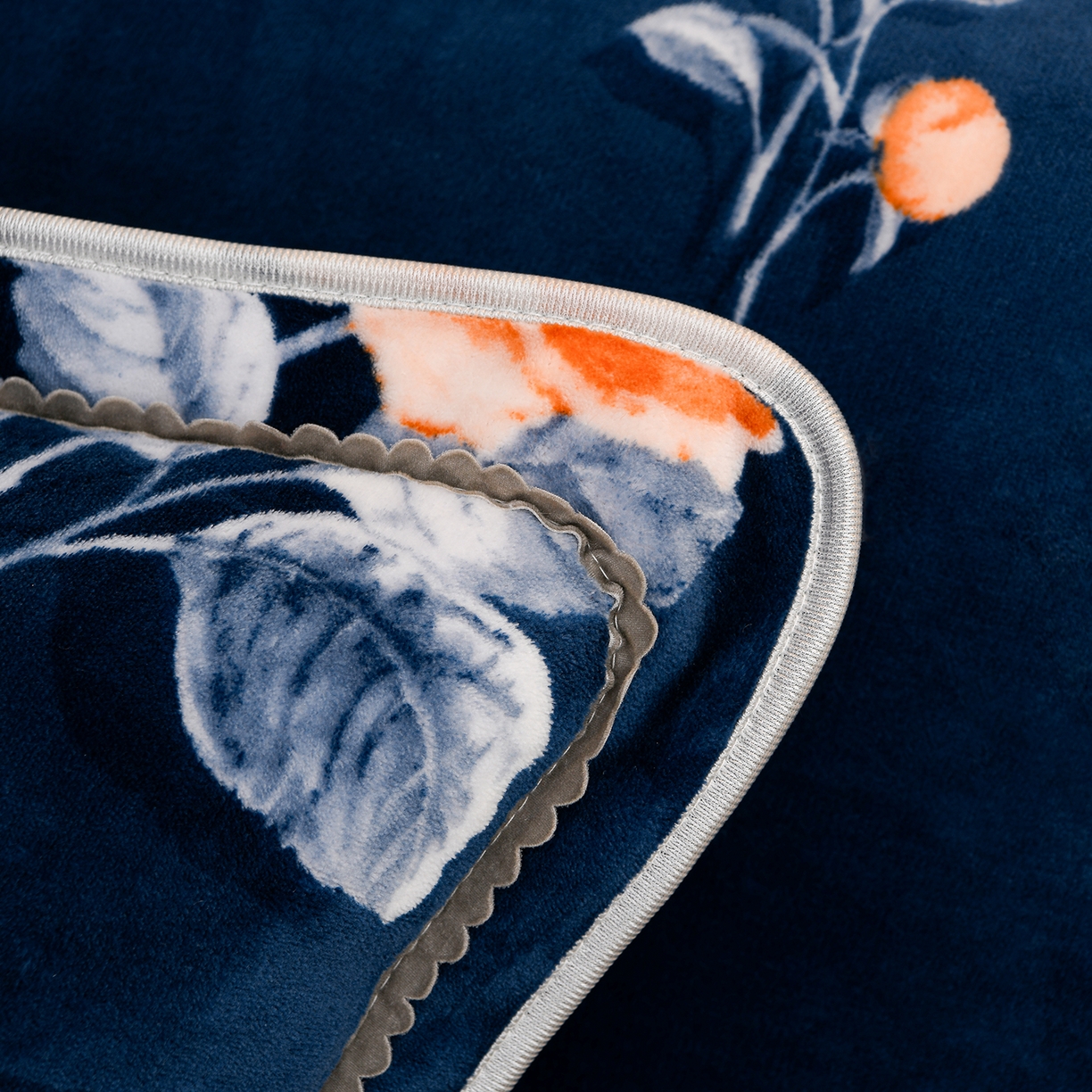 91家纺网 家纺一手货源 找家纺 贝诗梦 2025直播8.5斤高克重牛奶绒金貂法莱绒保暖四件套 月光玫瑰