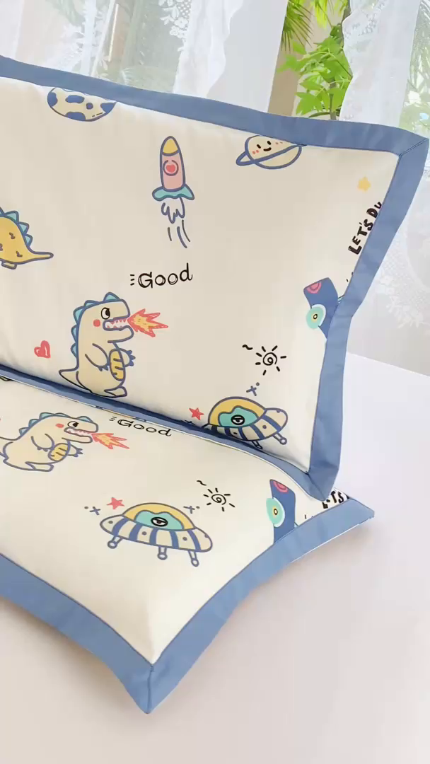 91家纺网 家纺一手货源 找家纺 姝辰 2025新款60S全棉拼角工艺卡通印花学生幼儿园萌趣儿童枕套 星际战龙
