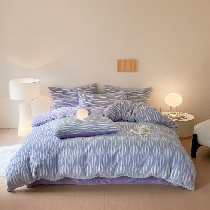 91家纺网 家纺一手货源 找家纺 金爱家 2025新款全消光牛奶绒A类纯色獭兔毛绒立体牛奶绒四件套 兔毛时空紫色