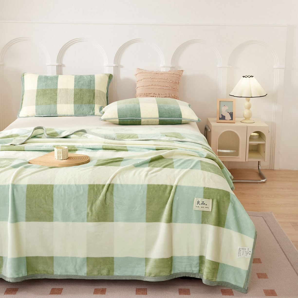 91家纺网 家纺一手货源 找家纺 肖恩毯业 2025新款高克重日式良品牛奶绒毛毯盖毯办公室休闲毯跨境专供外贸出口 绿大格