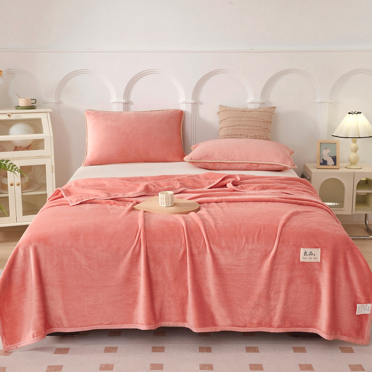 91家纺网 家纺一手货源 找家纺 肖恩毯业 2025新款高克重日式良品牛奶绒毛毯盖毯办公室休闲毯跨境专供外贸出口 暖粉