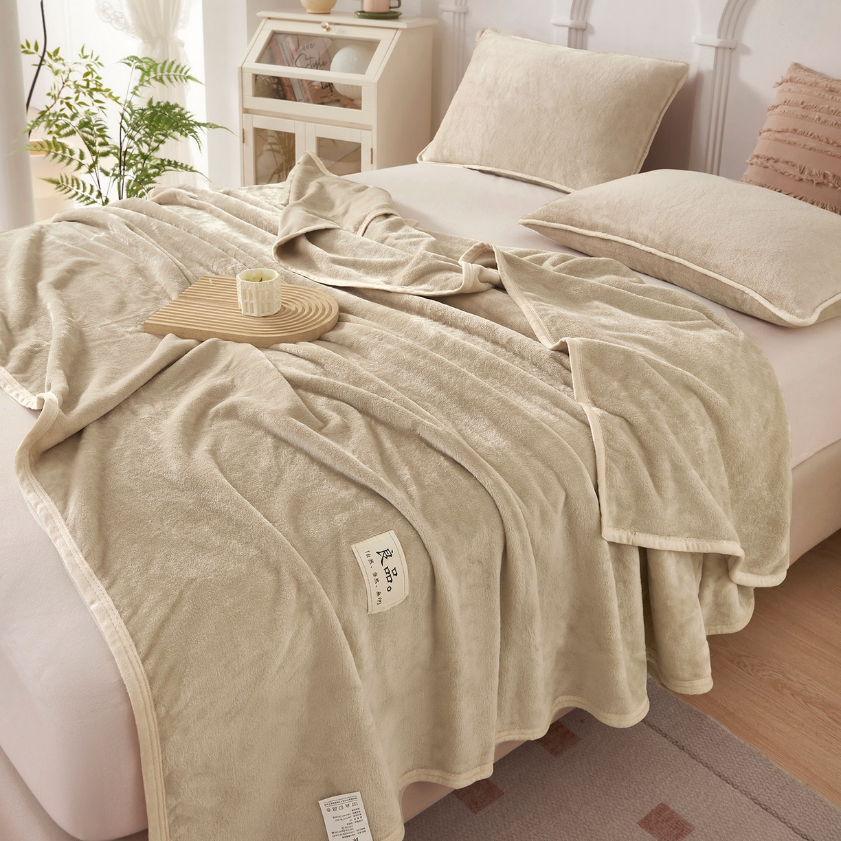 91家纺网 家纺一手货源 找家纺 肖恩毯业 2025新款高克重日式良品牛奶绒毛毯盖毯办公室休闲毯跨境专供外贸出口 复古棕