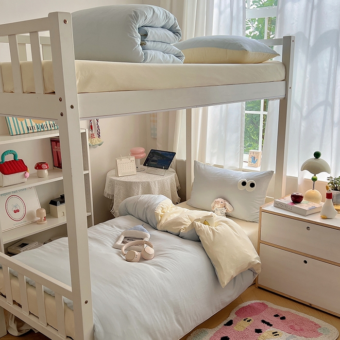 91家纺网 家纺一手货源 找家纺 （总）桃心家居 2025新款A类学生床三件套亲肤舒适软糯云柔水洗棉大眼睛毛巾绣混搭格子撞色系列四件套