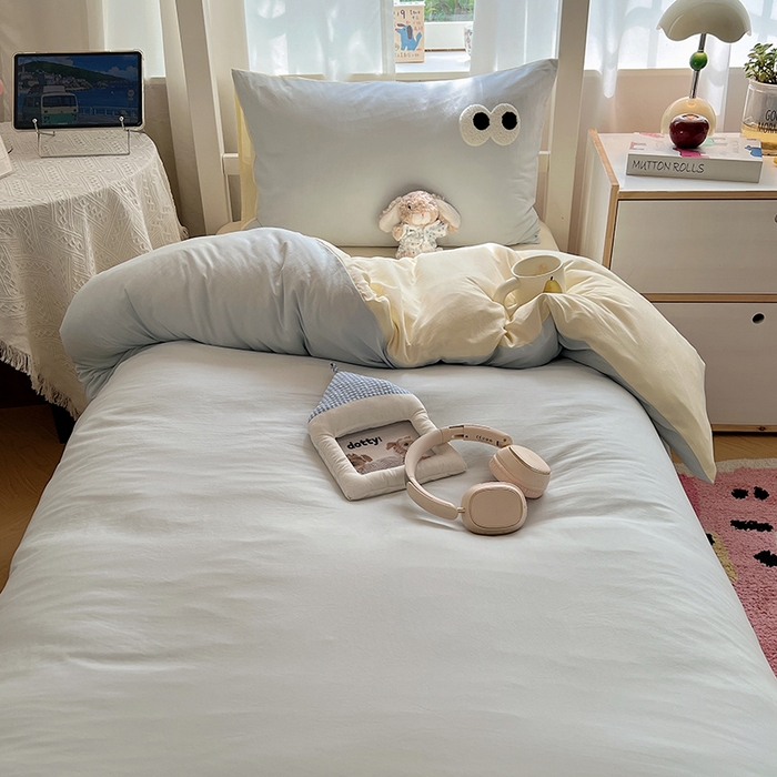 91家纺网 家纺一手货源 找家纺 桃心家居 2025新款A类学生床三件套亲肤舒适软糯云柔水洗棉大眼睛毛巾绣混搭格子撞色系列四件套 云柔水洗棉-大眼海盐奶黄